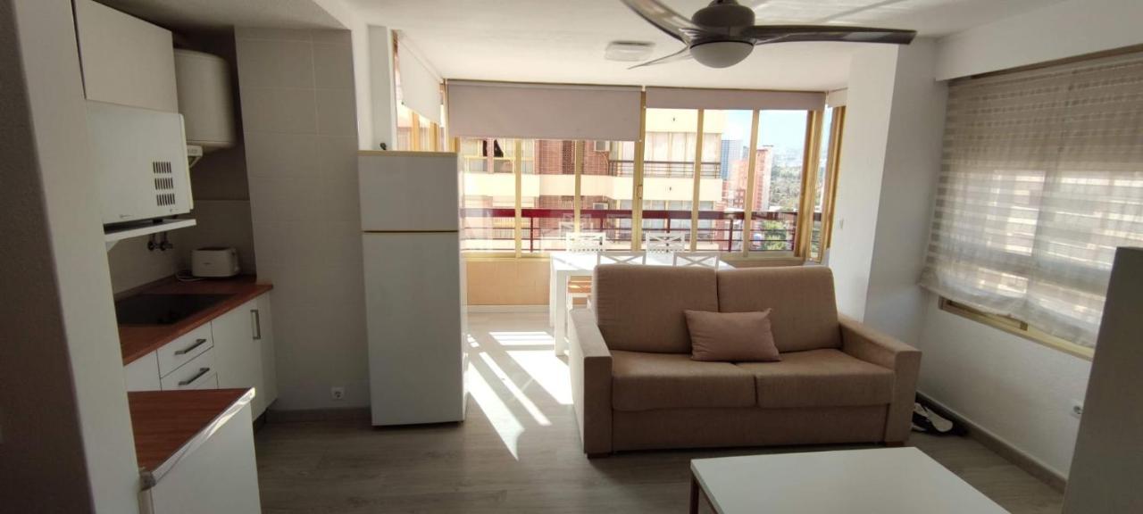 בנידורם Precioso Apartamento Con Piscina Y Vistas Al Mar Mediterraneo. מראה חיצוני תמונה