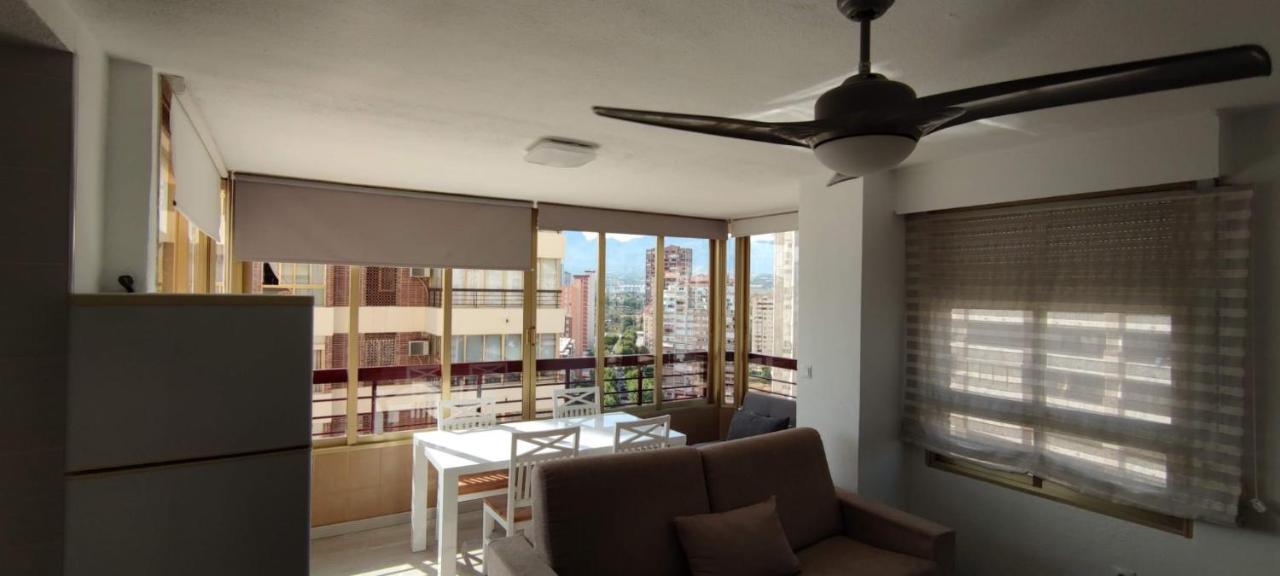 בנידורם Precioso Apartamento Con Piscina Y Vistas Al Mar Mediterraneo. מראה חיצוני תמונה