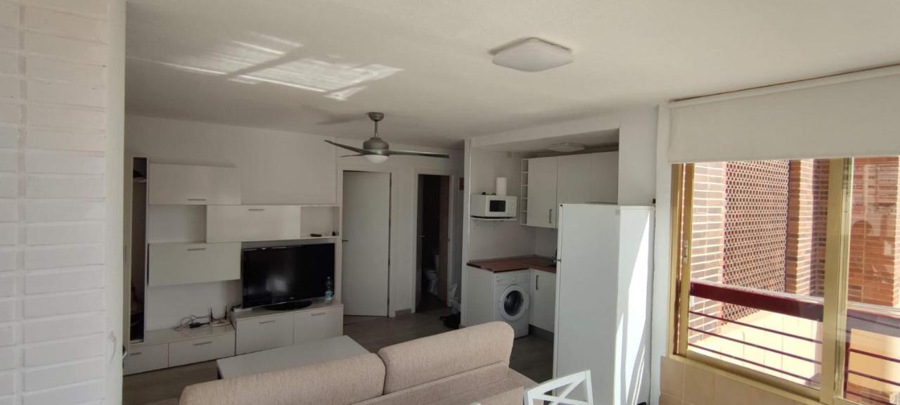 בנידורם Precioso Apartamento Con Piscina Y Vistas Al Mar Mediterraneo. מראה חיצוני תמונה